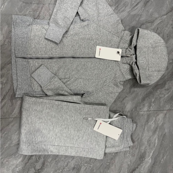 Lululemon scuba set